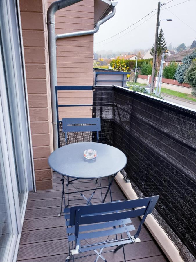 Appartement Studio O Fil De L'O A 12 Kilometres De Disneyland Paris Crecy-la-Chapelle Bagian luar foto